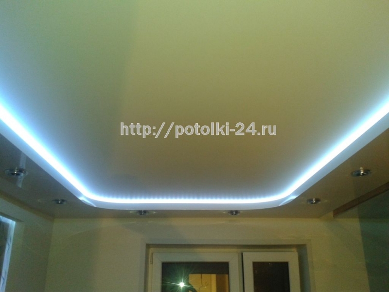 Двухуровневые натяжные потолки