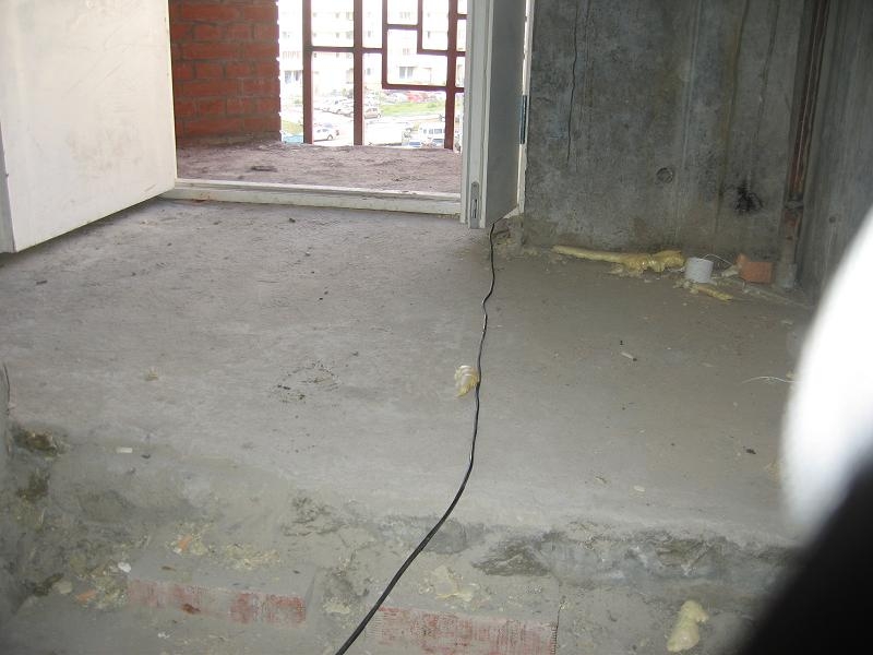 Стяжка 3 секц.8 кор. 1 мкрн. 12.08.2011 003 1.JPG